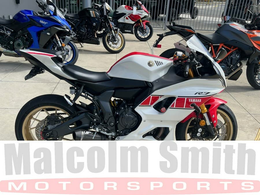 2022 Yamaha YZF R7 CA