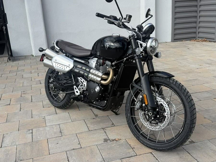 2026 Triumph Scrambler 1200 X Sapphire Black