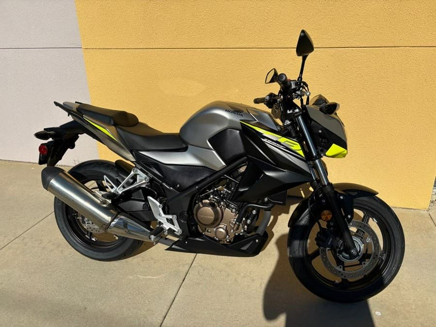 2017 Honda CB300F