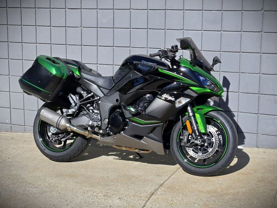 2023 Kawasaki Ninja® 1000 SX