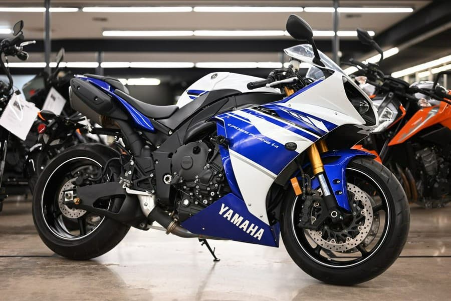 2014 Yamaha R1
